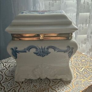 Charming White Ceramic Box with Blue and Gold Details